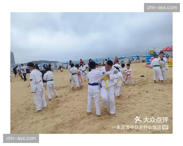 长沙赛场设立柔道体验区，吸引百名中小学生参与互动